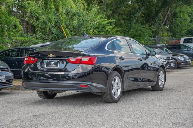 Photo of 2024 Mosaic Black Metallic Chevrolet Malibu