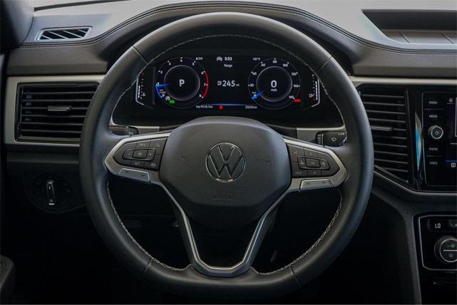 Photo of 2023 Pure White Volkswagen Atlas Cross Sport