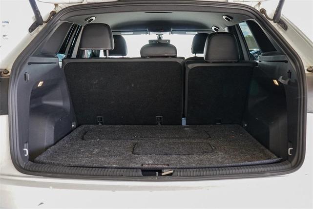 Photo of 2023 Pure White Volkswagen Atlas Cross Sport
