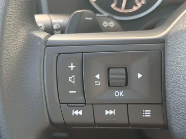 Photo of 2026 Glacier White Nissan Rogue