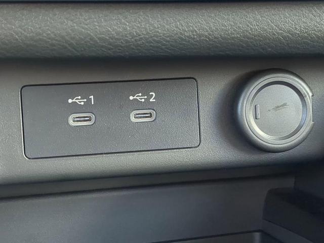 Photo of 2026 Glacier White Nissan Rogue