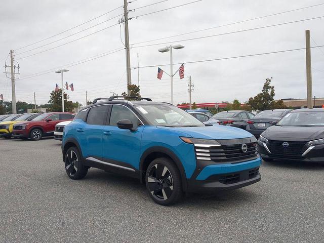 Photo of 2025 Arctic Ice Blue Metallic/Super Black Nissan Kicks