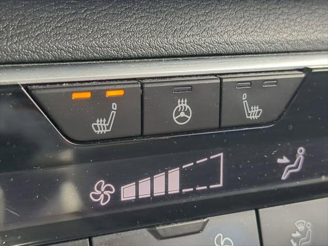 Photo of 2019 Gun Metallic Nissan Altima