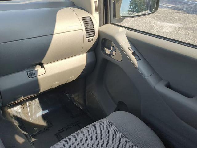 Photo of 2021 Magnetic Black Pearl Nissan Frontier