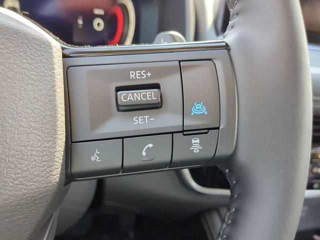 Photo of 2025 Scarlet Ember Tintcoat Nissan Rogue