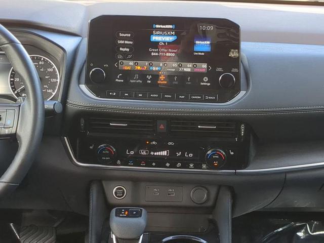 Photo of 2021 Brilliant Silver Metallic Nissan Rogue