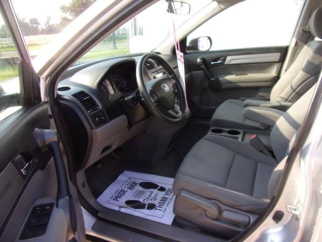 Photo of 2011 Titanium Honda CR-V