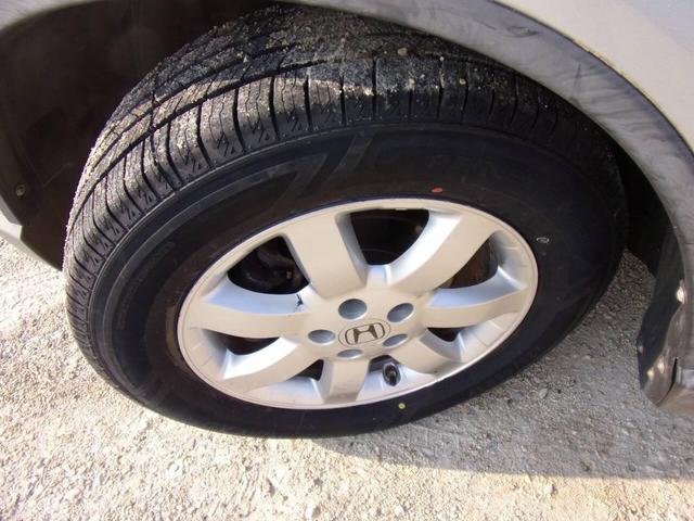 Photo of 2011 Titanium Honda CR-V