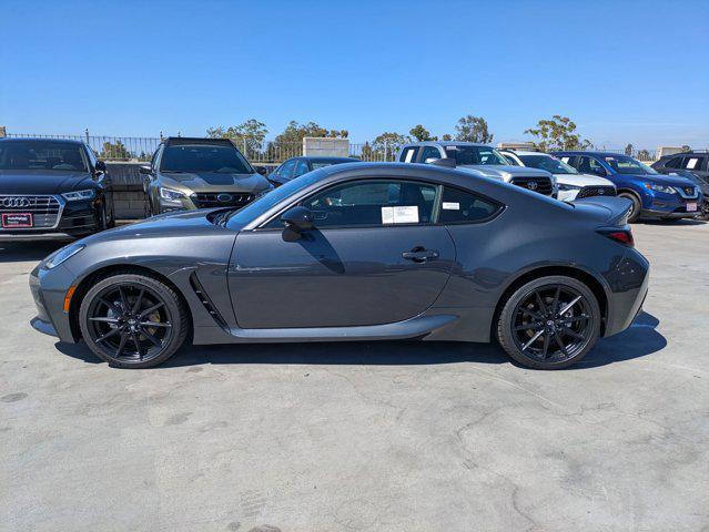 Photo of 2025 Pavement Toyota GR86