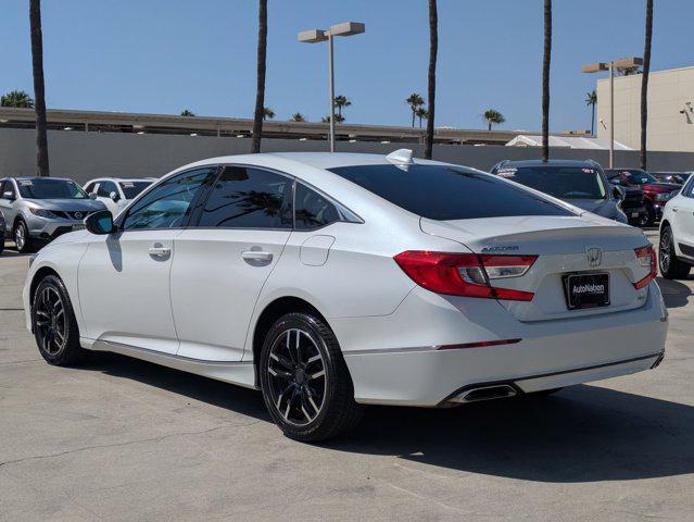 Photo of 2018 Platinum White Pearl Honda Accord