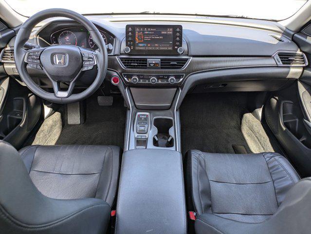 Photo of 2018 Platinum White Pearl Honda Accord