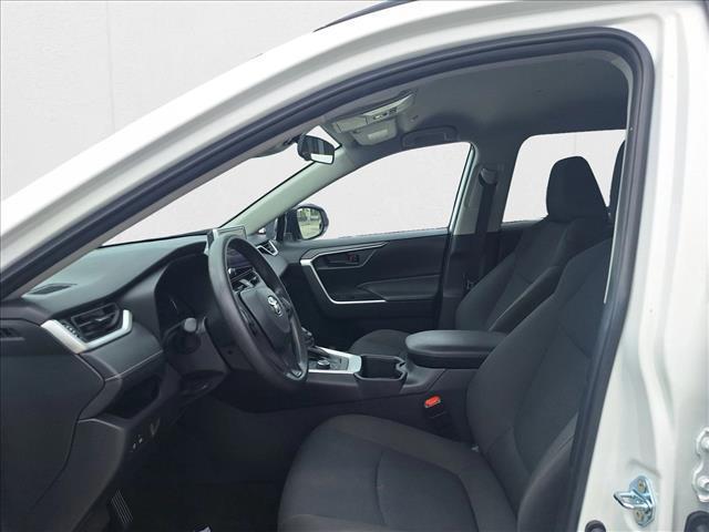 Photo of 2025 Ice Cap Toyota RAV4 Hybrid
