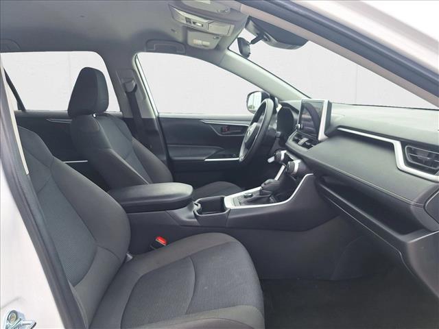 Photo of 2025 Ice Cap Toyota RAV4 Hybrid