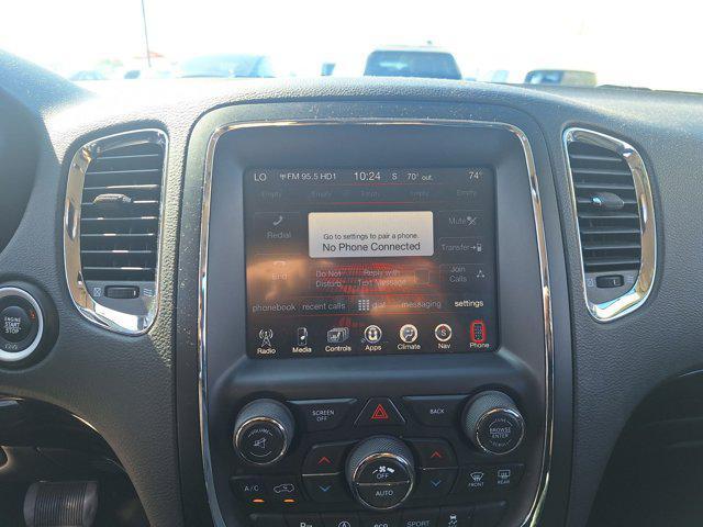Photo of 2016 Brilliant Black Crystal Pearlcoat Dodge Durango