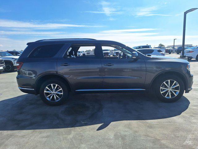 Photo of 2016 Brilliant Black Crystal Pearlcoat Dodge Durango