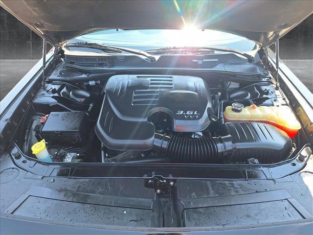 Photo of 2016 Pitch Black Clearcoat Dodge Challenger