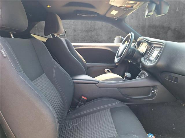 Photo of 2016 Pitch Black Clearcoat Dodge Challenger