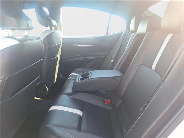 Photo of 2025 Ice Cap Toyota Camry