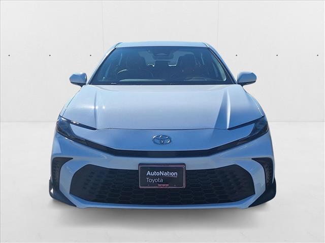 Photo of 2025 Ice Cap Toyota Camry