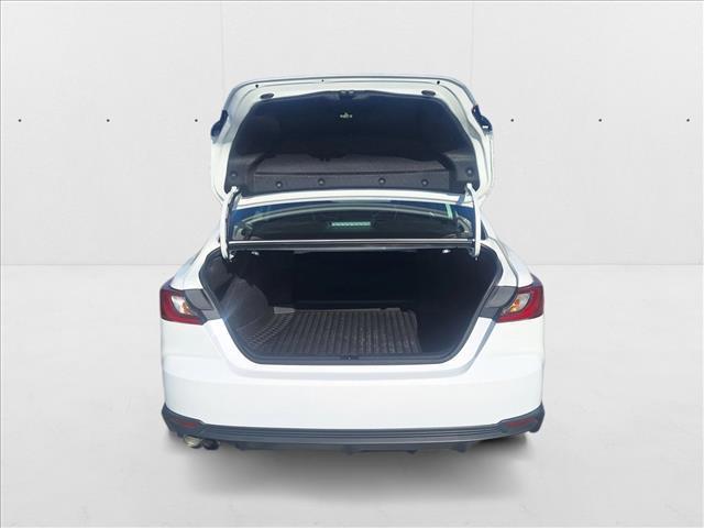 Photo of 2025 Ice Cap Toyota Camry