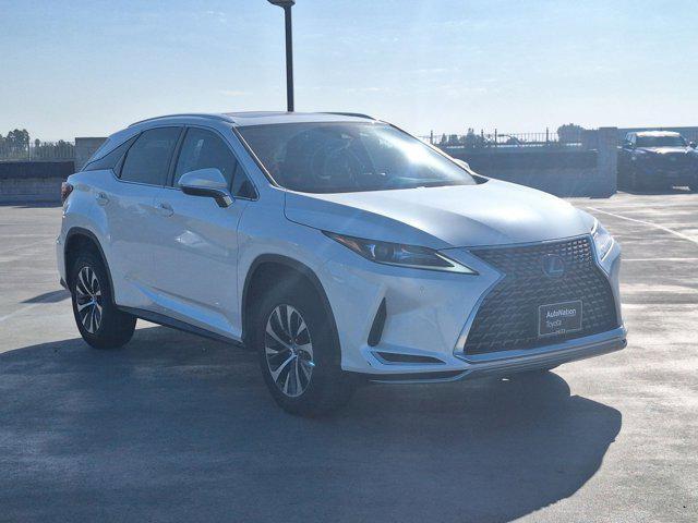 Photo of 2020 Eminent White Pearl Lexus RX 350