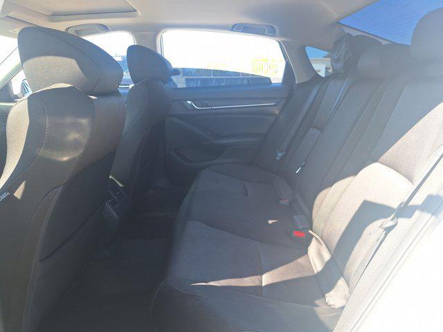 Photo of 2018 Platinum White Pearl Honda Accord
