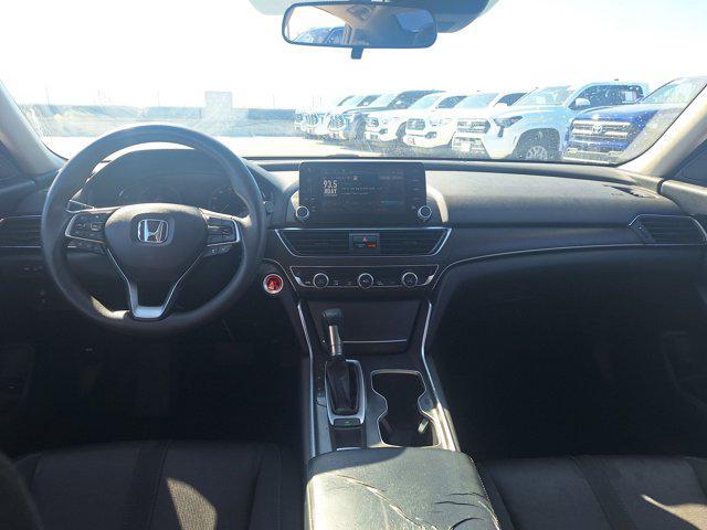 Photo of 2018 Platinum White Pearl Honda Accord