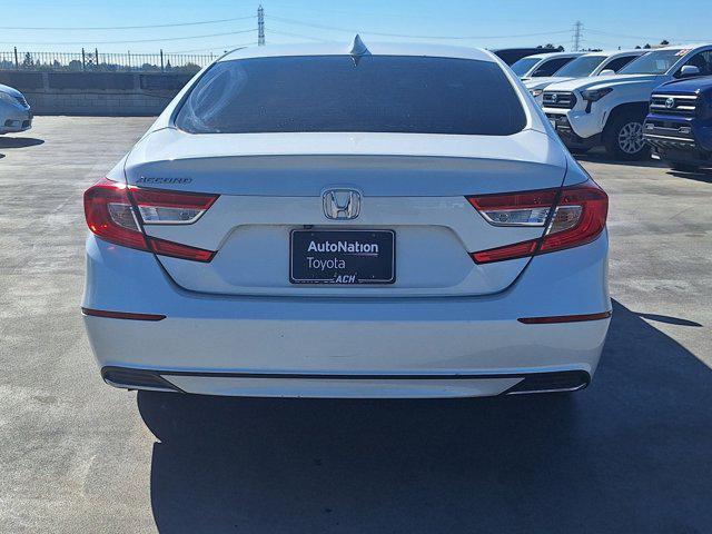 Photo of 2018 Platinum White Pearl Honda Accord