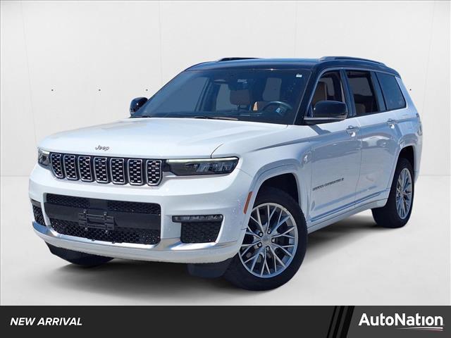 Photo of 2022 Bright White Clearcoat Jeep Grand Cherokee L