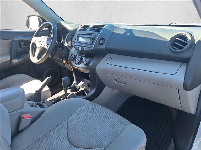 Photo of 2012 Super White Toyota RAV4