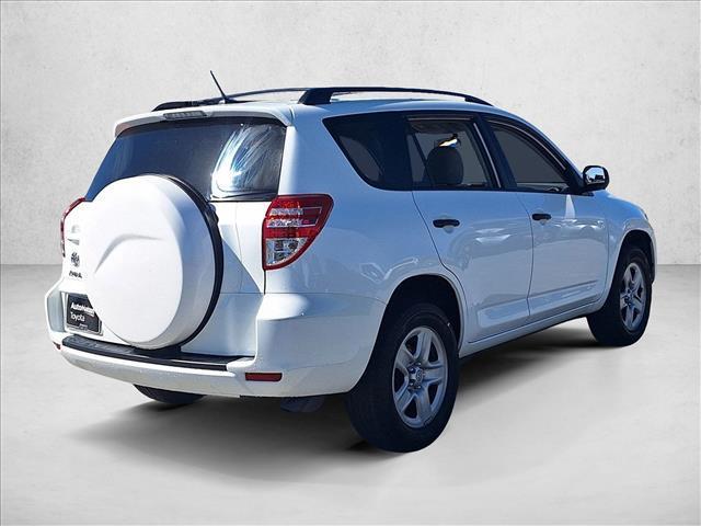 Photo of 2012 Super White Toyota RAV4
