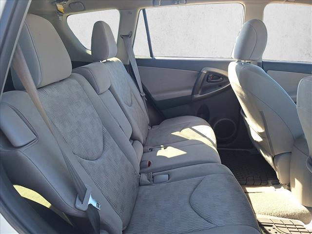 Photo of 2012 Super White Toyota RAV4