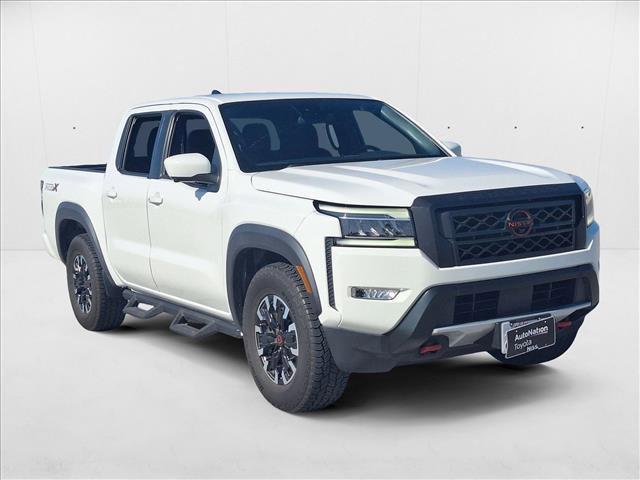 Photo of 2022 Glacier White Nissan Frontier