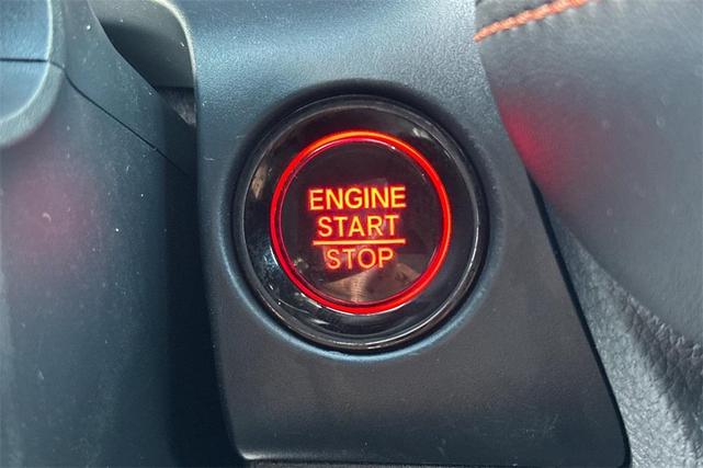 Photo of 2023 Platinum White Pearl Honda HR-V