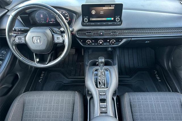 Photo of 2023 Platinum White Pearl Honda HR-V
