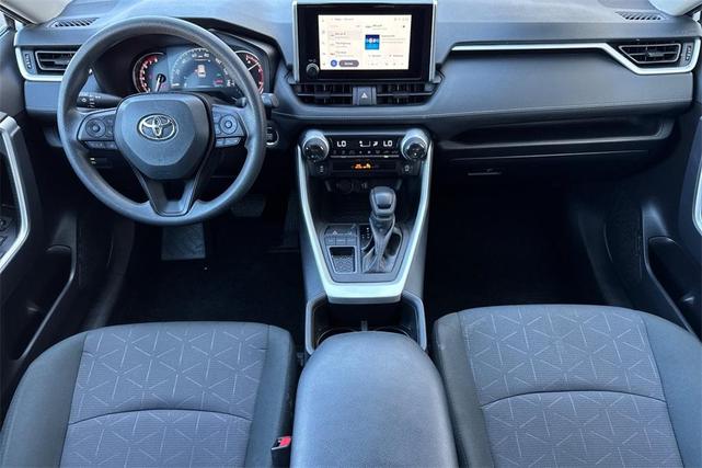 Photo of 2024 White Toyota RAV4