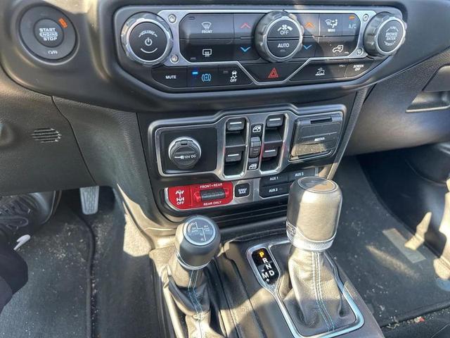 Photo of 2022 Hydro Blue Pearlcoat Jeep Wrangler Unlimited 4xe