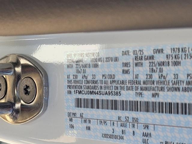 Photo of 2025 Star White Tri-Coat Ford Escape