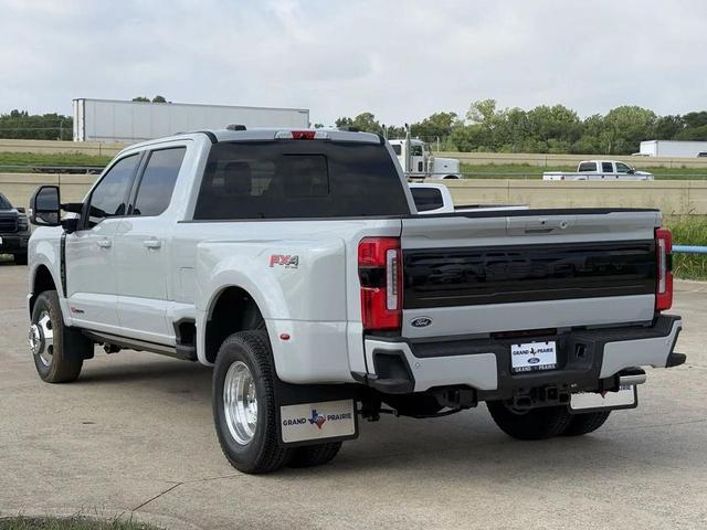 Photo of 2025 Avalanche Ford F-350