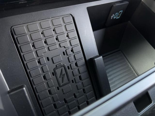 Photo of 2025 Avalanche Ford F-350