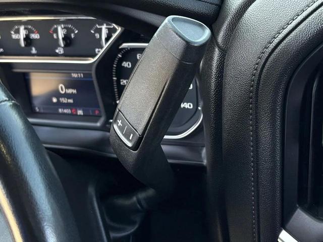 Photo of 2021 Summit White GMC Sierra 1500