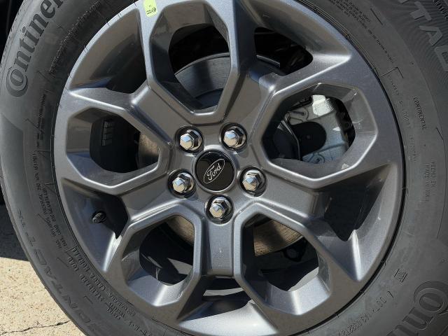 Photo of 2025 Space White Metallic Ford Maverick