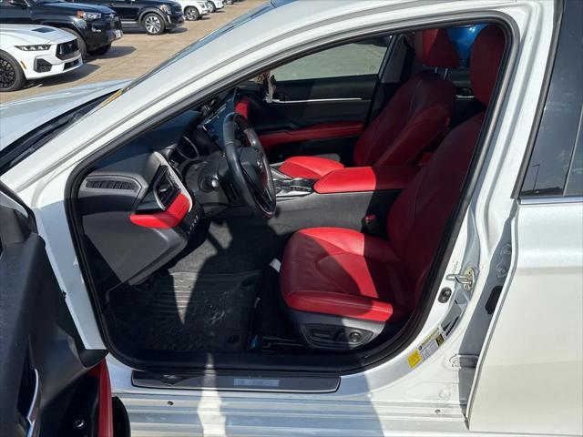 Photo of 2020 White Toyota Camry