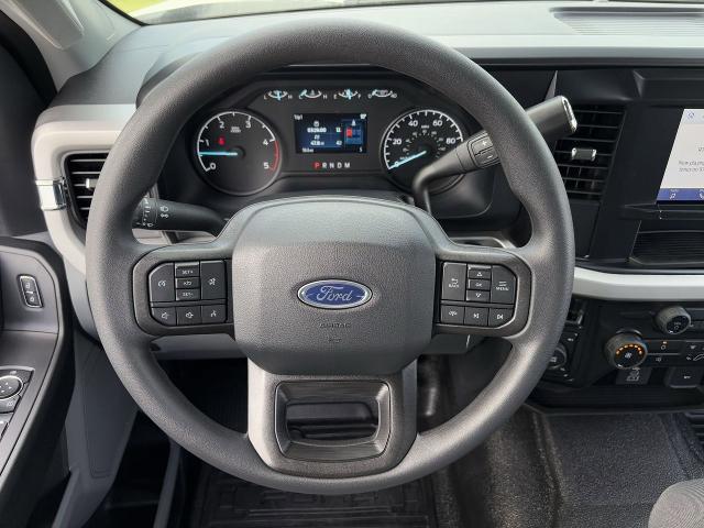 Photo of 2025 Oxford White Ford F-350