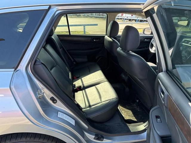 Photo of 2019 Ice Silver Subaru Outback