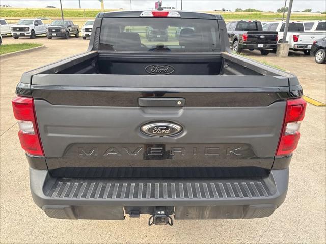 Photo of 2024 Shadow Black Ford Maverick
