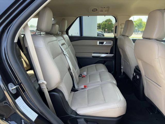 Photo of 2023 Agate Black Ford Explorer