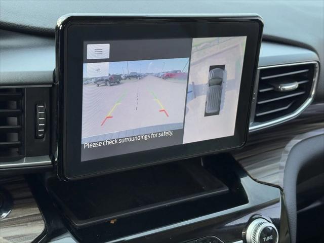 Photo of 2023 Agate Black Ford Explorer