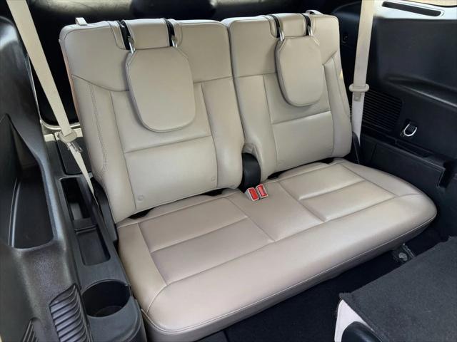 Photo of 2023 Agate Black Ford Explorer