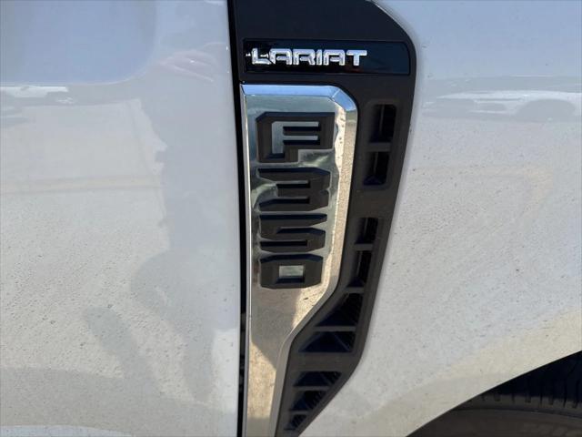 Photo of 2023 Oxford White Ford F-350